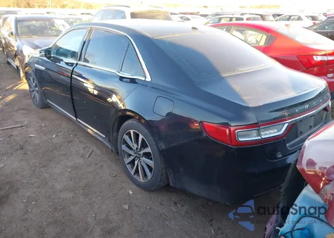 2017 Lincoln Continental Livery z USA, uszkodzony, nr VIN 1LN6L9HK5H5617755